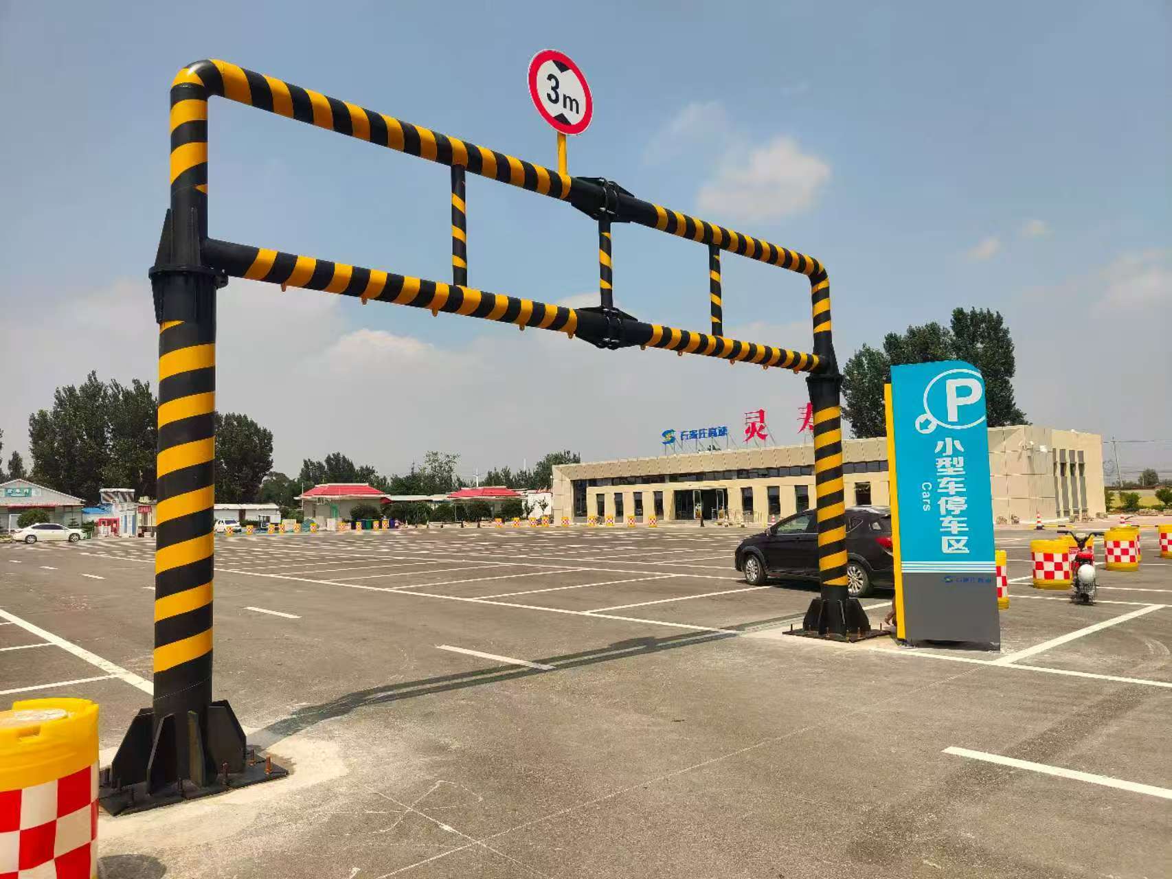 抚州市监控杆龙门架 - 厂家